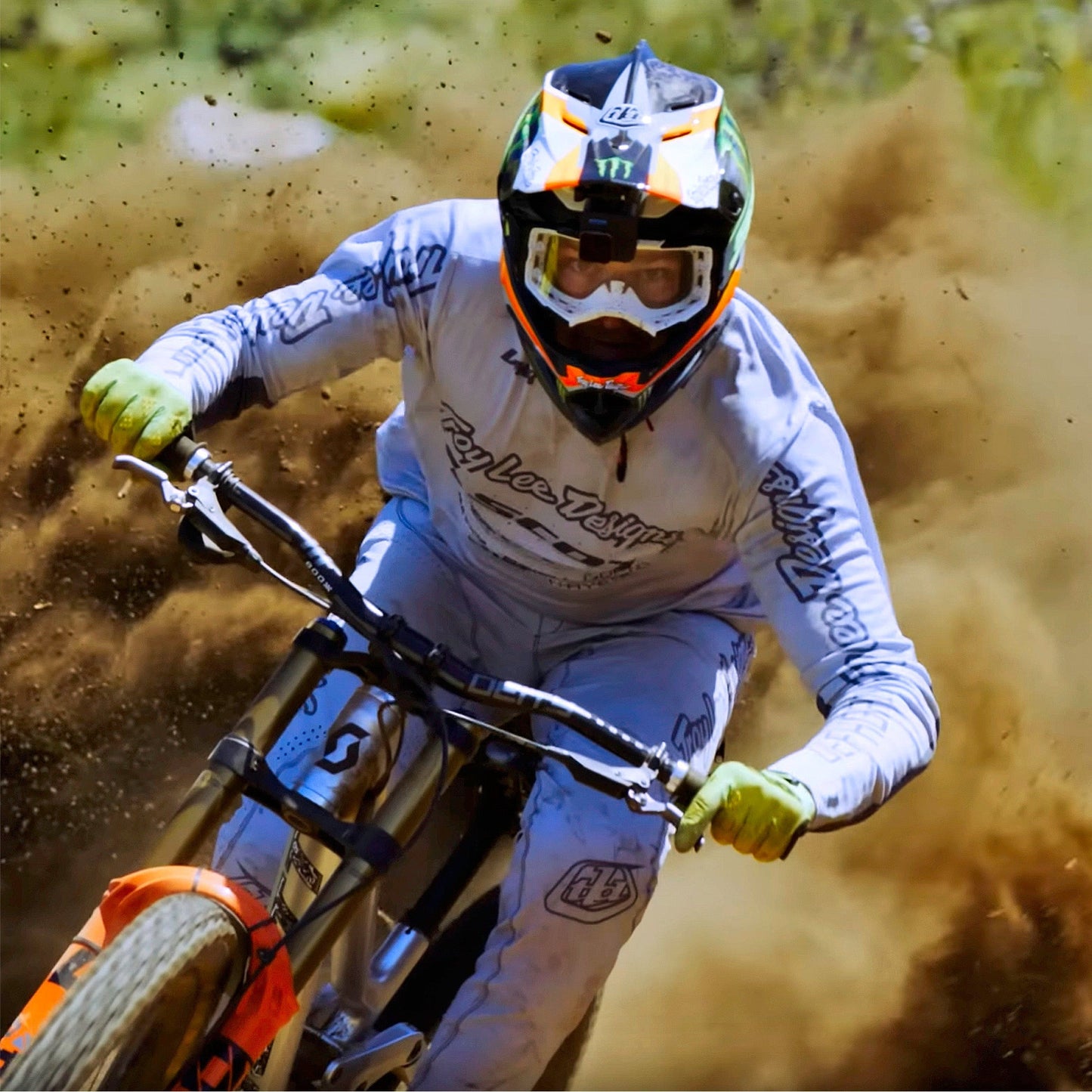 05.4 DMR DEATHGRIP2 FLANGELESS GRIPS