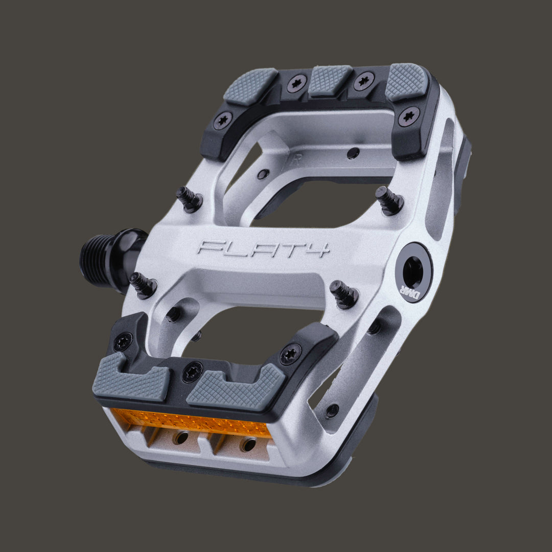 10.9 DMR FLAT4 PEDAL