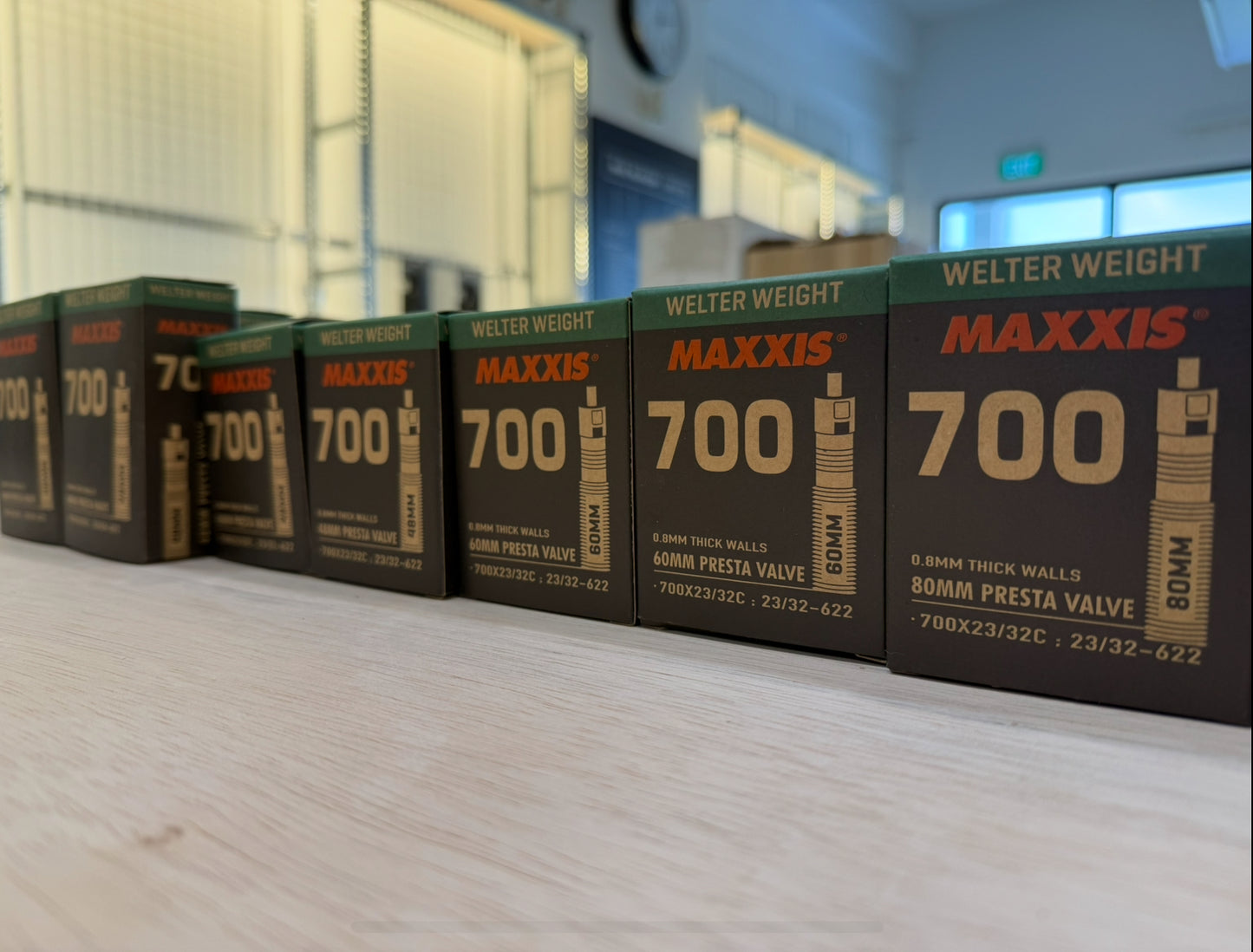 MAXXIS Welter Weight Inner Tube 20" SCHRADER VALVE