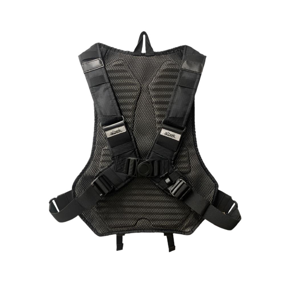 albek H20 Haul Eight Hydration Pack