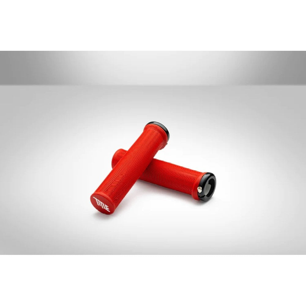 05.5 TITLE L01 GRIPS