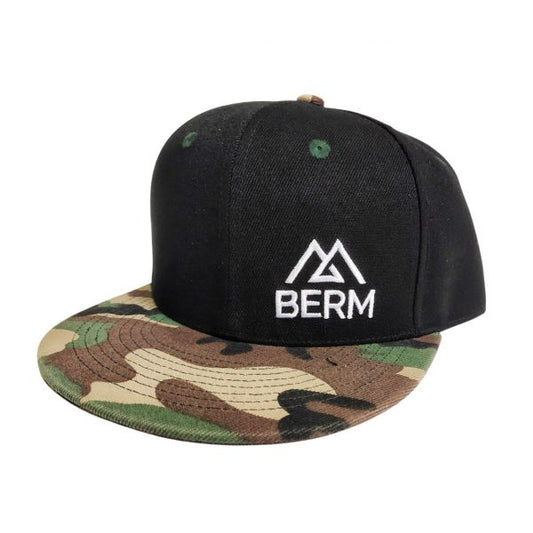 23.2BERM BLACK CAMO TRUCKER CAP