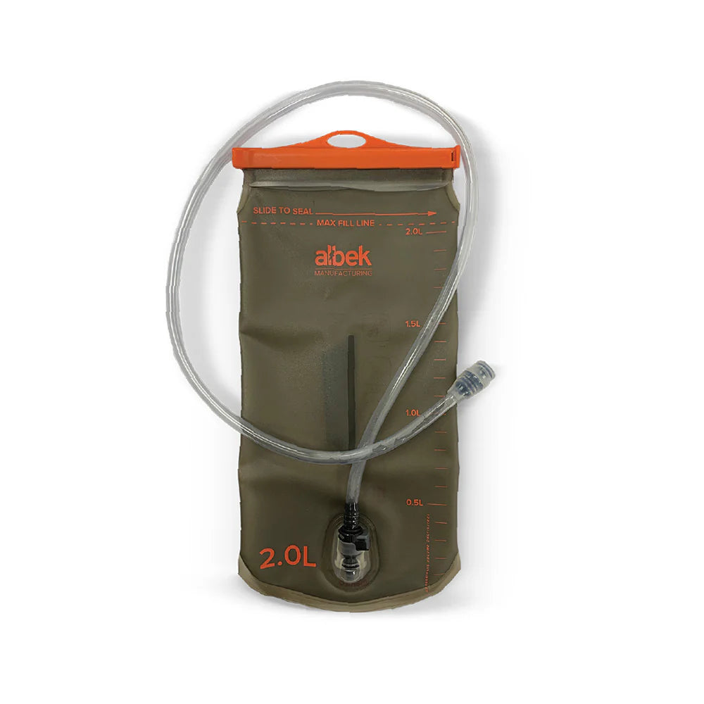 01 albek H20 Haul Eight Hydration Pack (Copy)