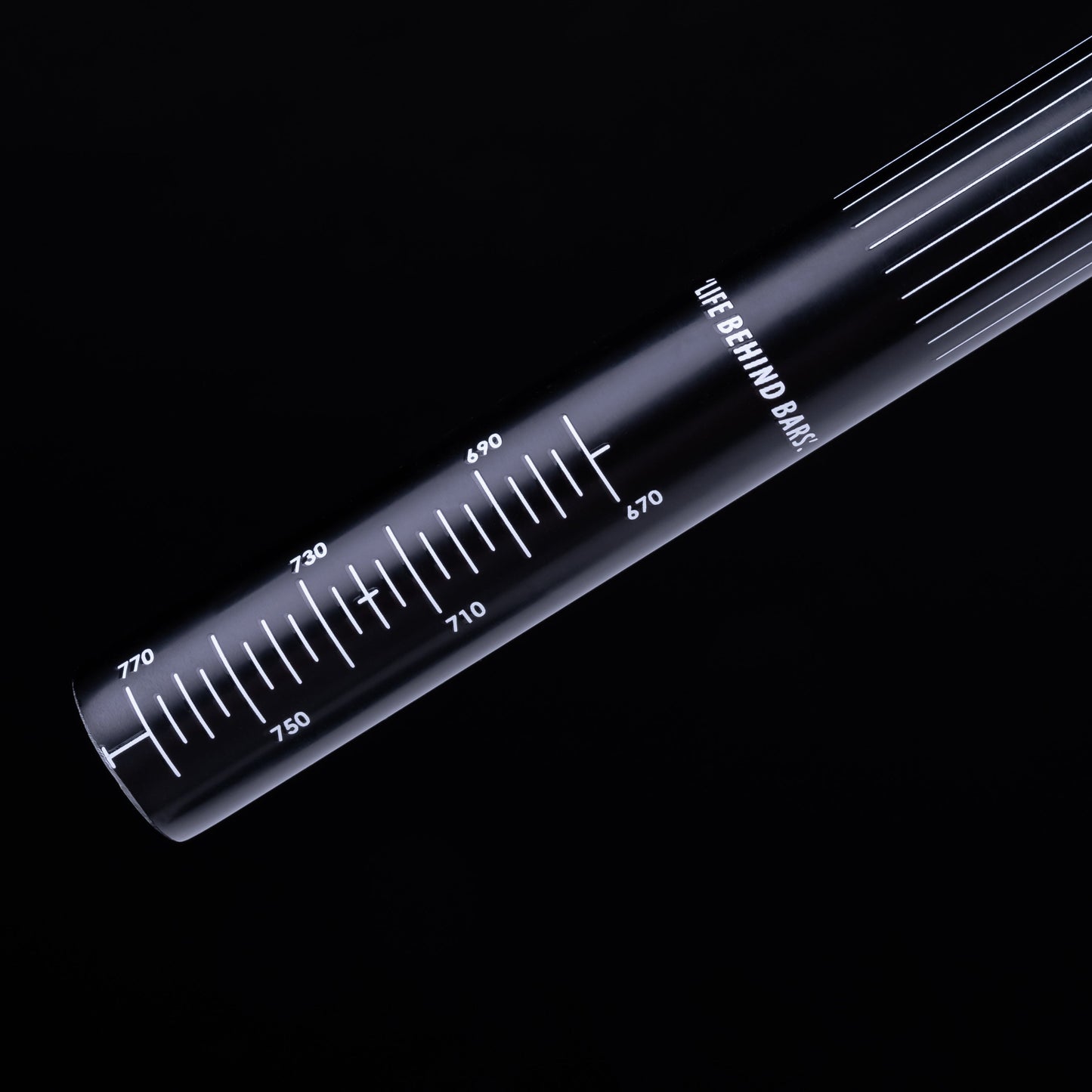 04.3 DMR ODUB HANDLEBAR