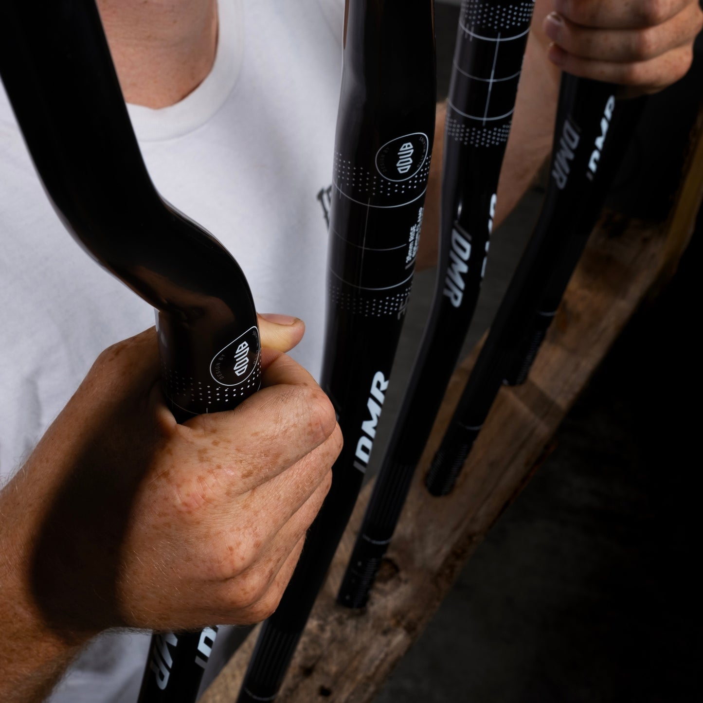 04.3 DMR ODUB HANDLEBAR