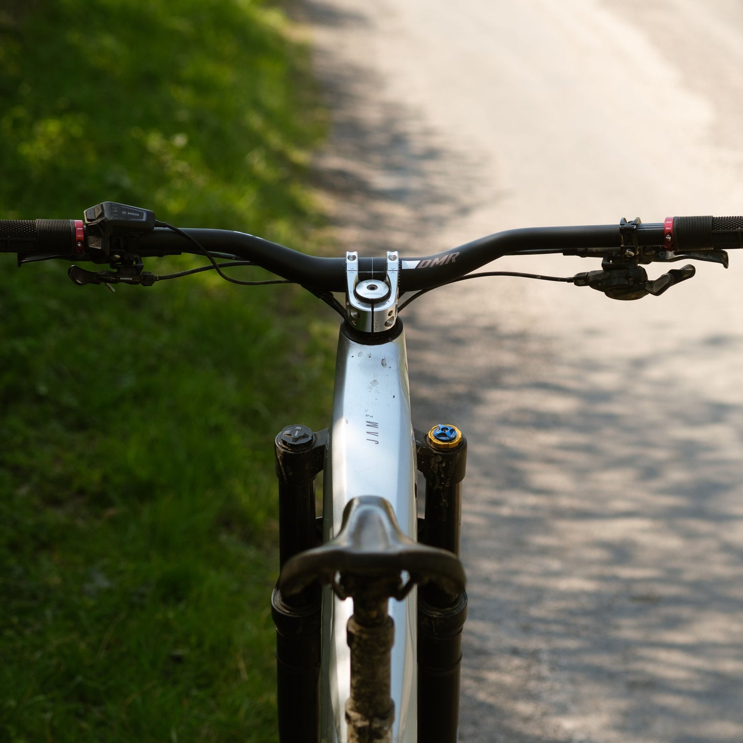 04.3 DMR SWEEPER HANDLEBAR