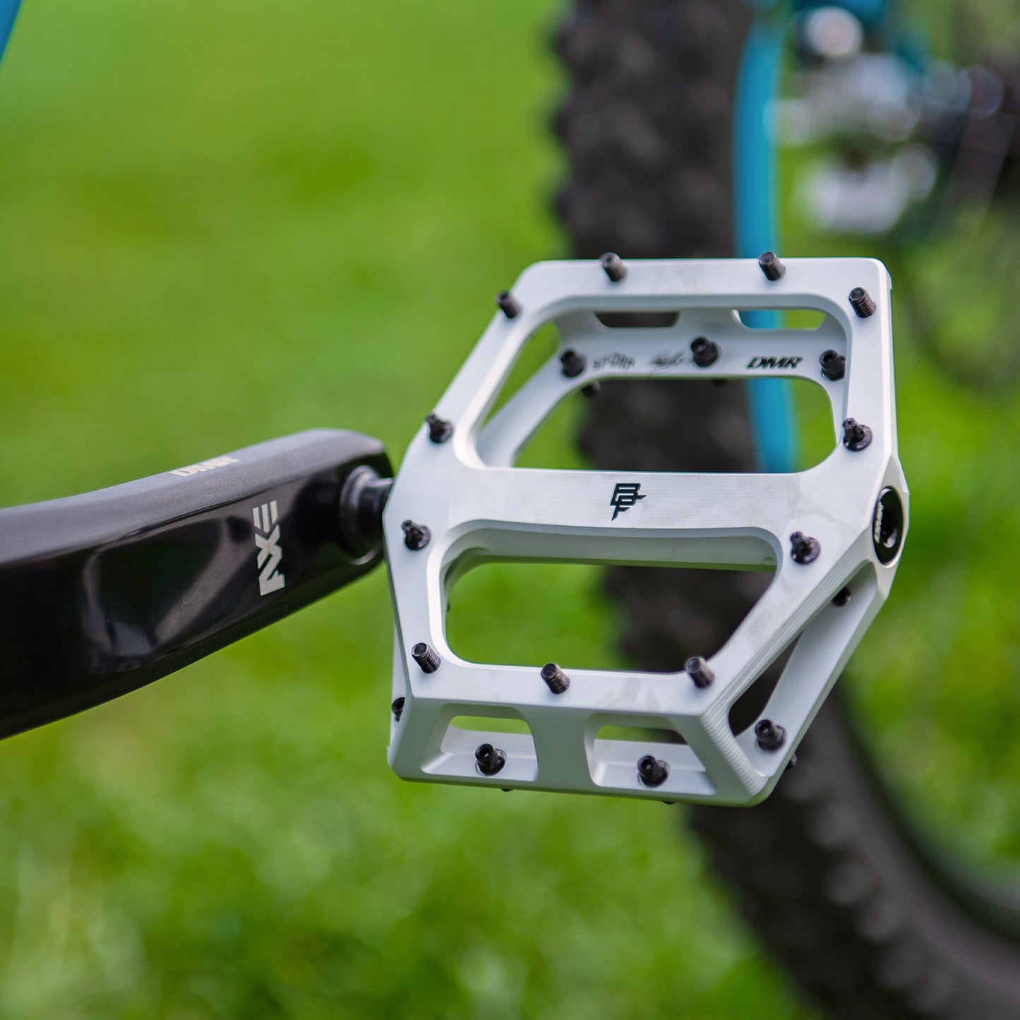 10.9 DMR VAULT PEDALS BRENDOG EDITION