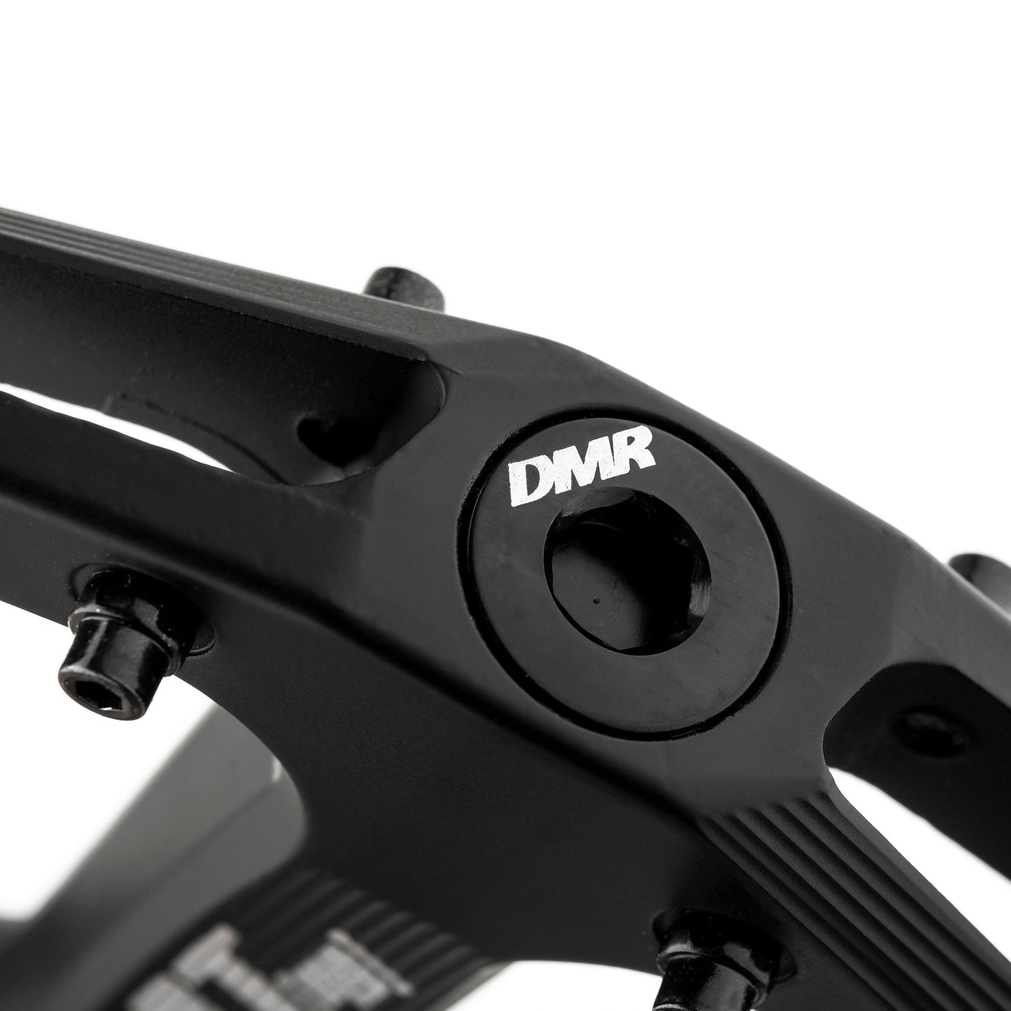 10.9 DMR VAULT PEDALS MAGNESIUM