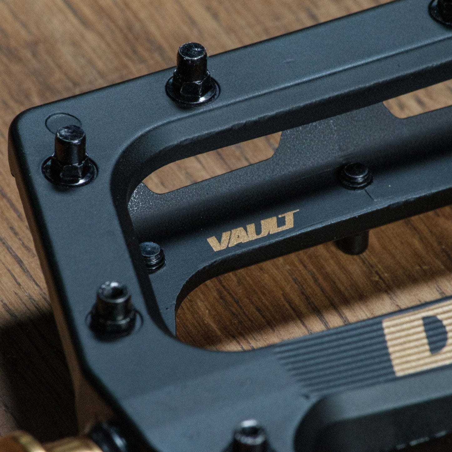 10.9 DMR VAULT PEDALS MAGNESIUM SL