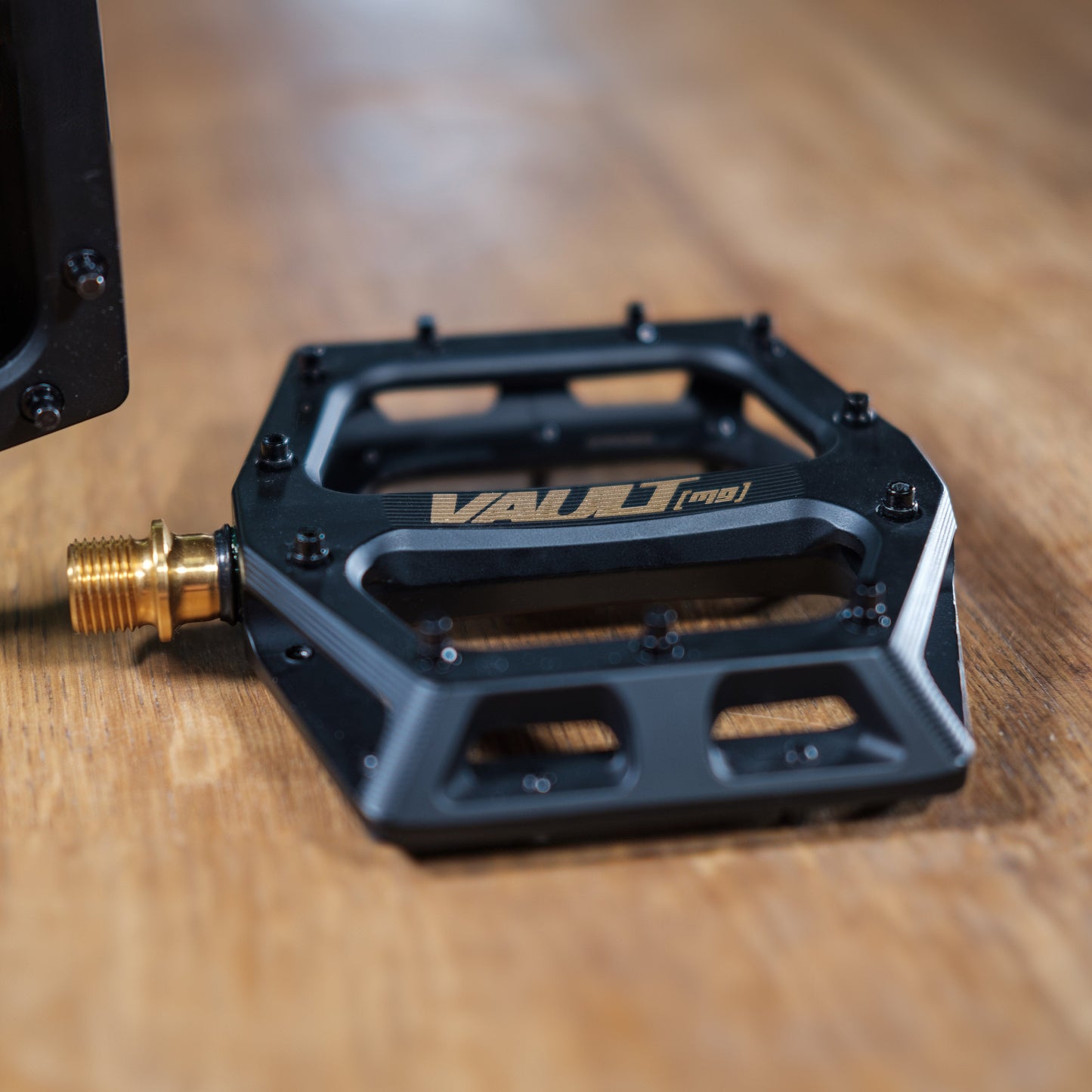 10.9 DMR VAULT PEDALS MAGNESIUM SL