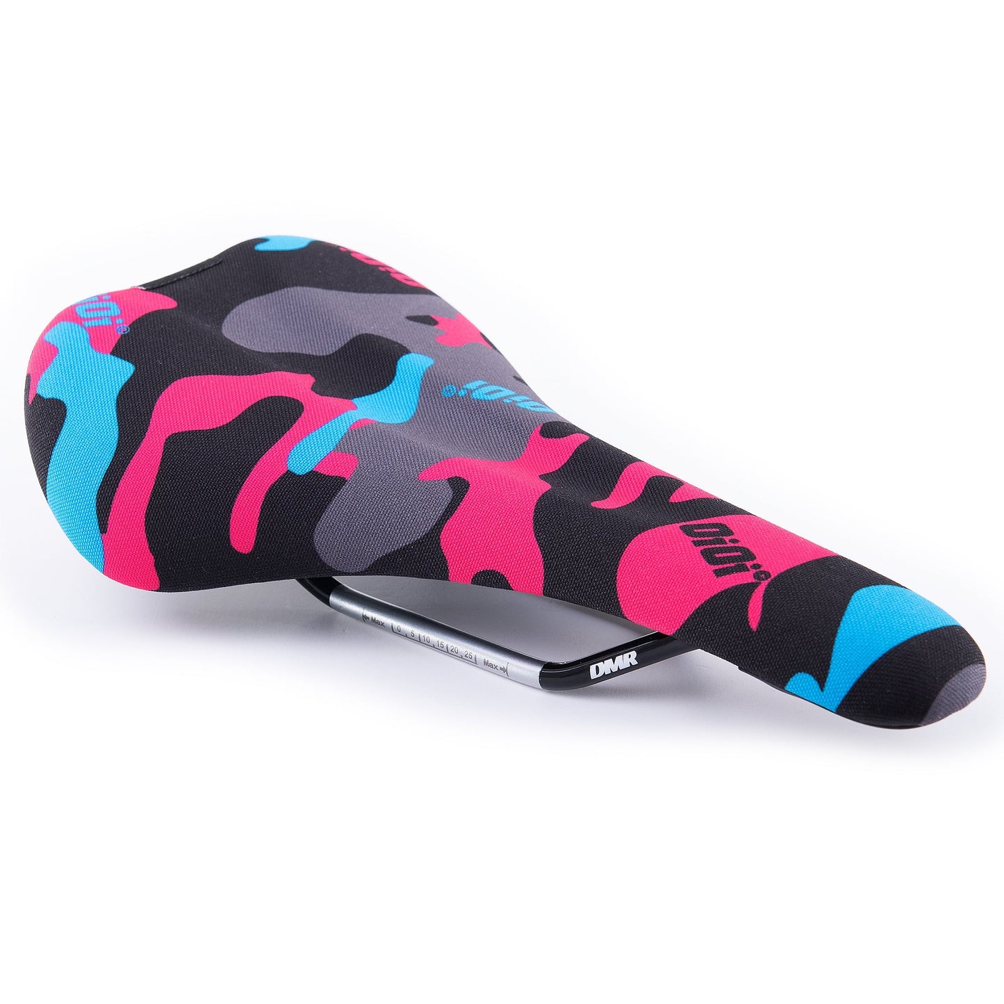07.5 DMR OIOI SADDLE