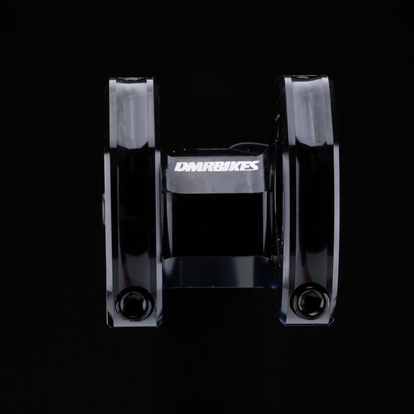 06.3 DMR DEFY50+ STEM