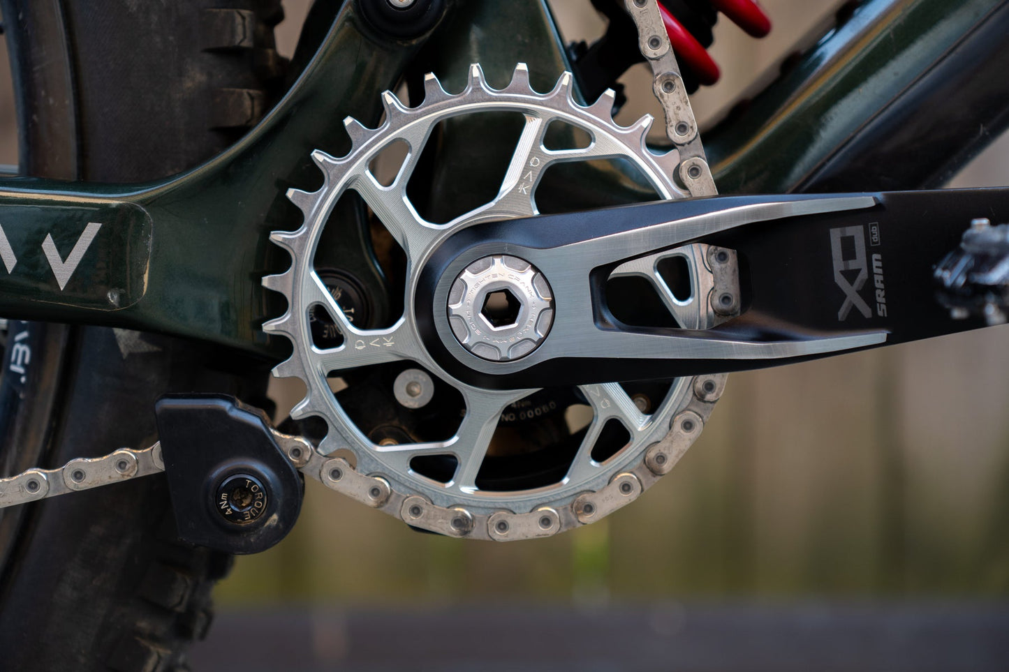 01  OAK COMPONENTS AMULET Chainring