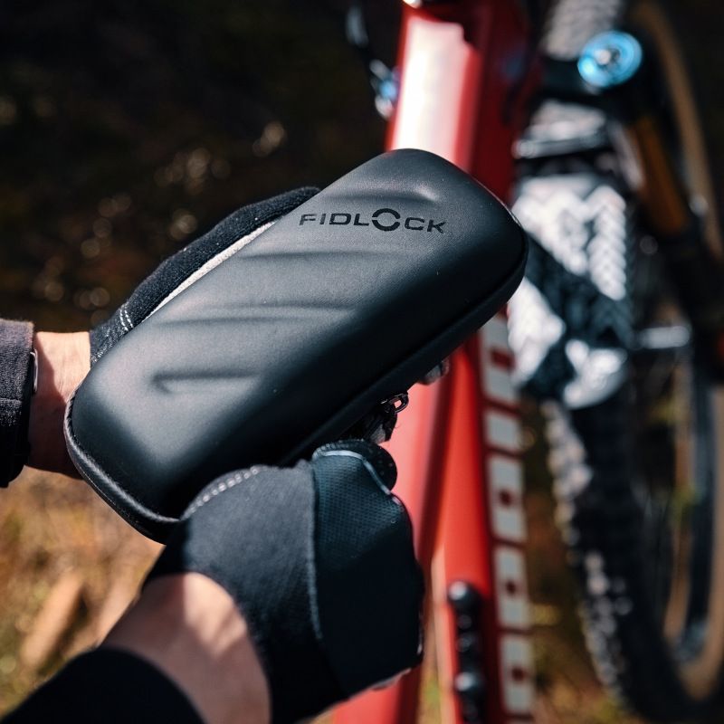 FIDLOCK Magnetic Twist Toolbox + Bike Base