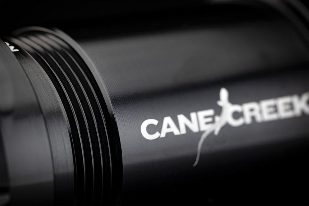 01 CANE CREEK Hellbender 70 Bottom Bracket