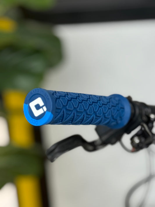 05 ODI Vanquish Lock-on Grips