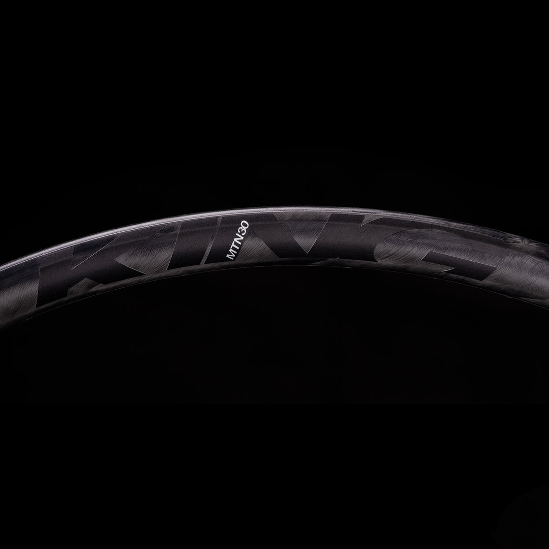 12.1 CHRIS KING® MTN30 Wheelset