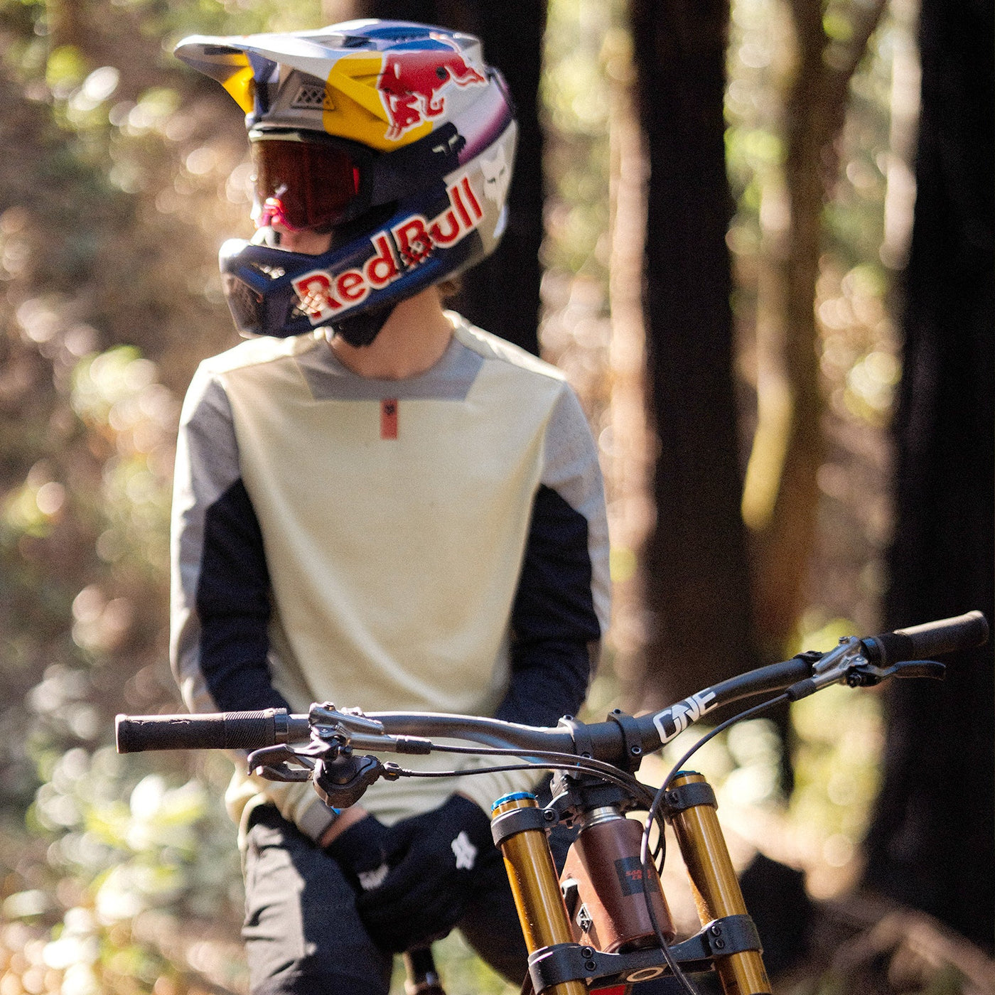 ONE UP V2 Carbon Handlebar