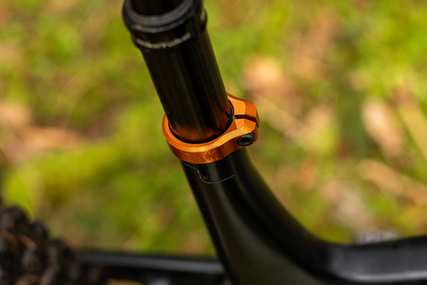 OAK ORBIT Seatpost Clamp