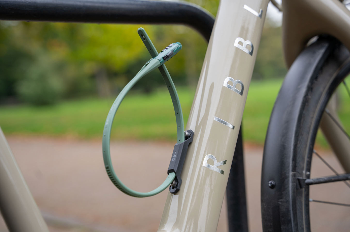 29 HIPLOK Z Lok Combo Cable Lock