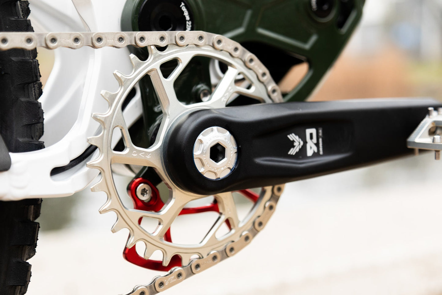01  OAK COMPONENTS AMULET Chainring