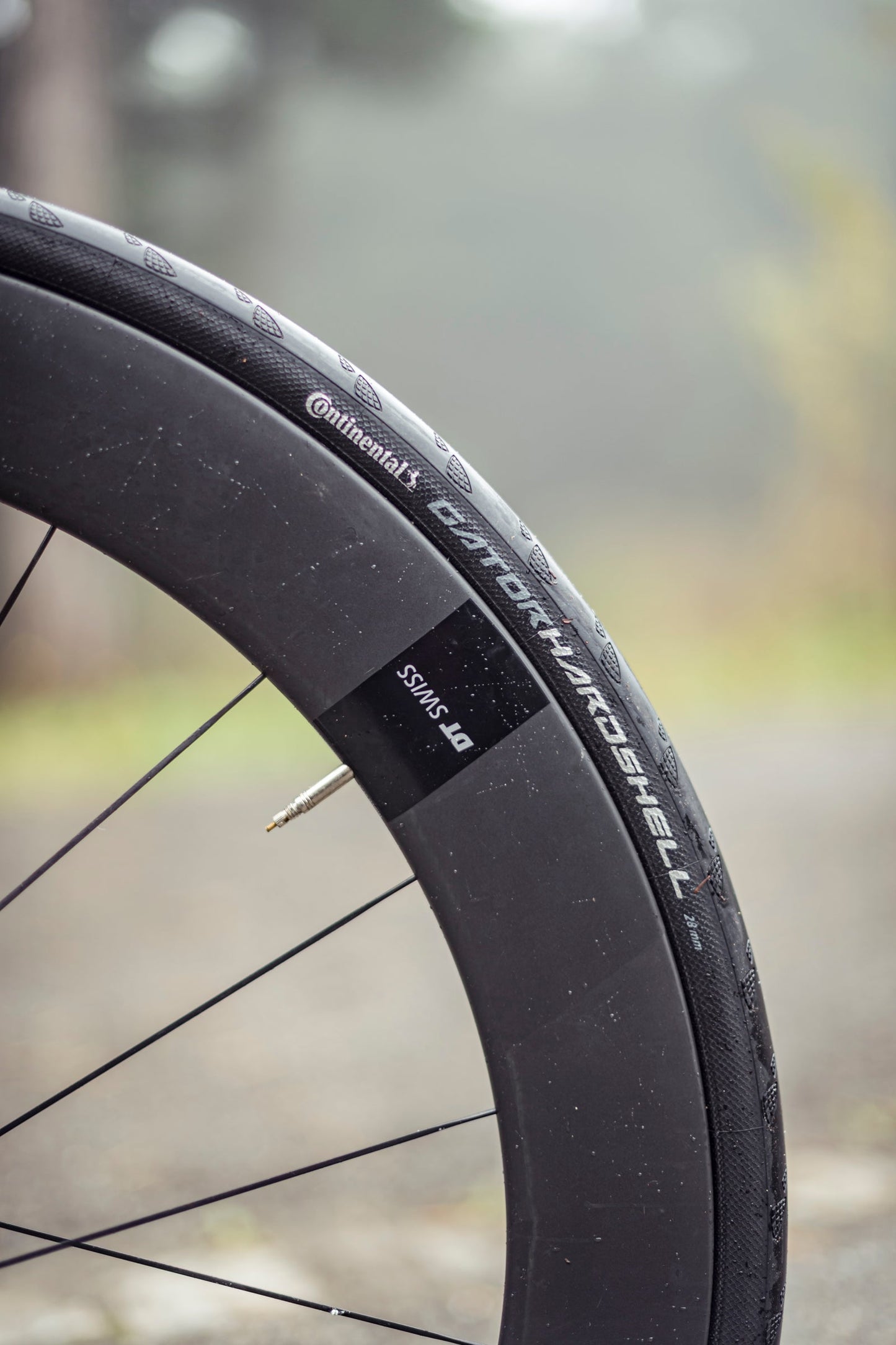 15 Continental Tire Gator Hardshell Black Edition Foldable | 700c black