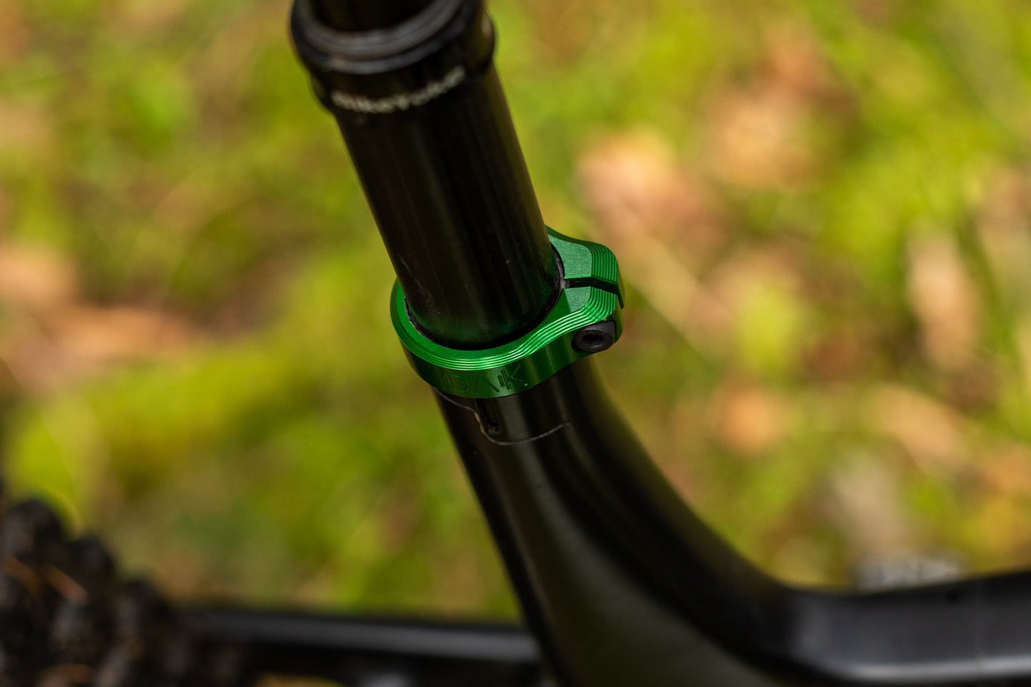 OAK ORBIT Seatpost Clamp
